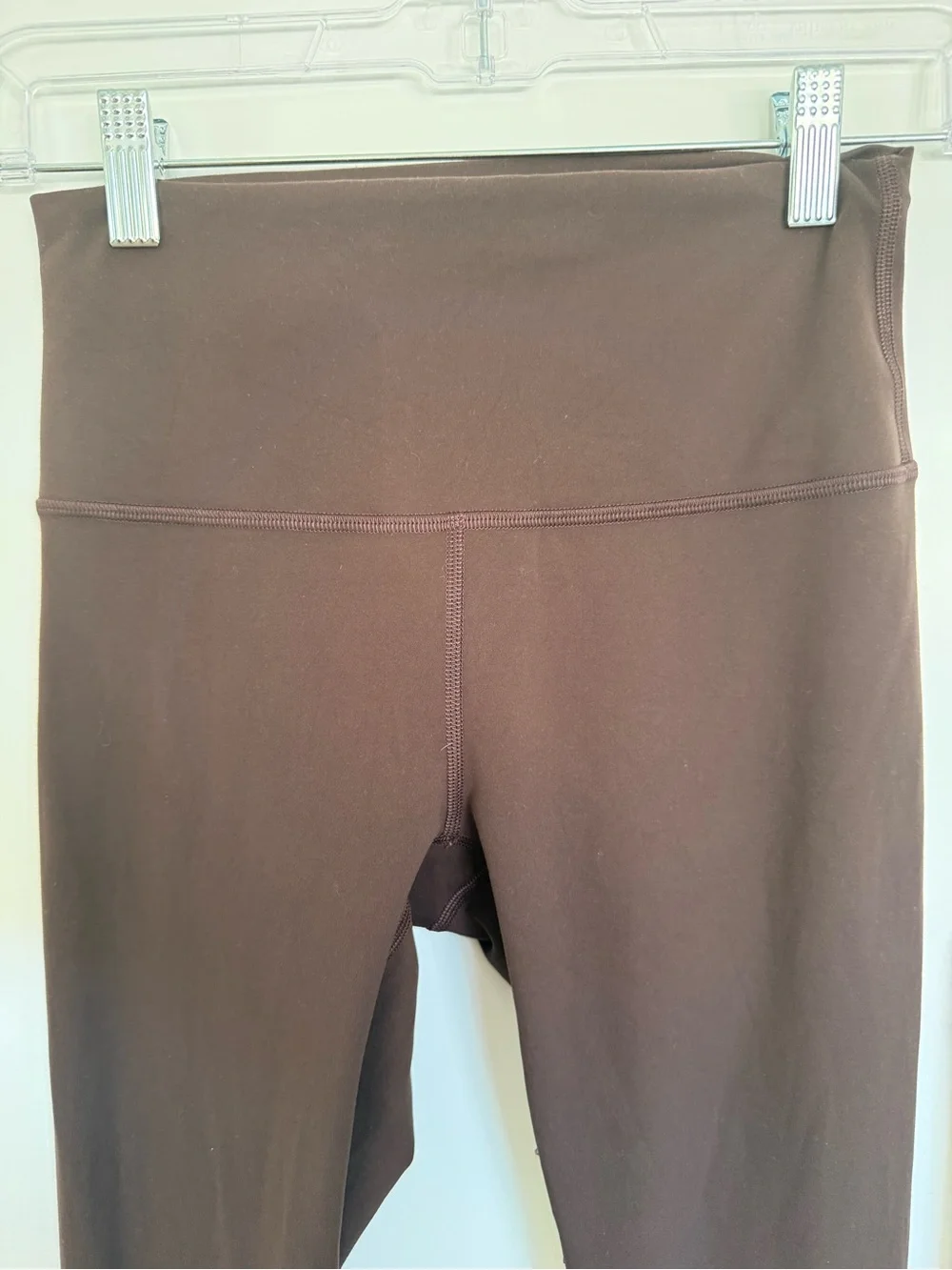 Lululemon Wunder Train Contour Leggings. Size 6. NWOT. Espresso color.